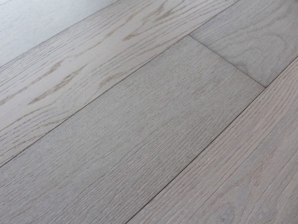 Pravada Floors Eames 7.5" – Décor Collection